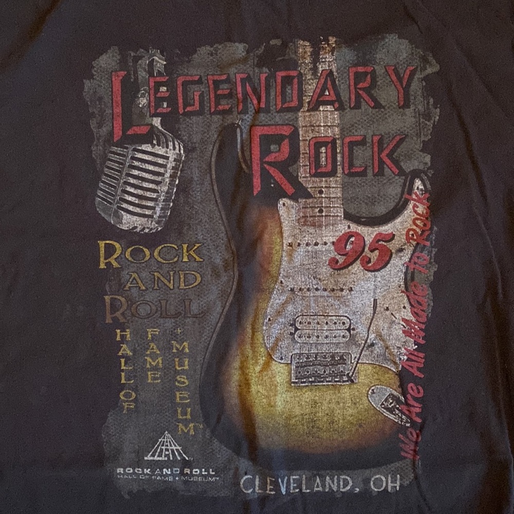 Legendary ‘95 Rock and Roll Hall of Fame Museum Cleveland, OH T-Shirt XL - Picture 2 of 6